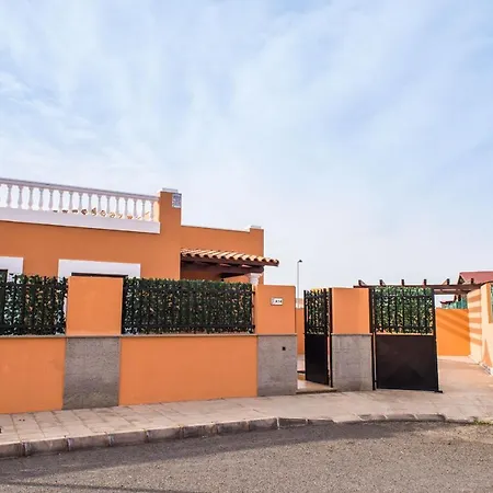 Joy Private Pool By Holidays Villa Corralejo