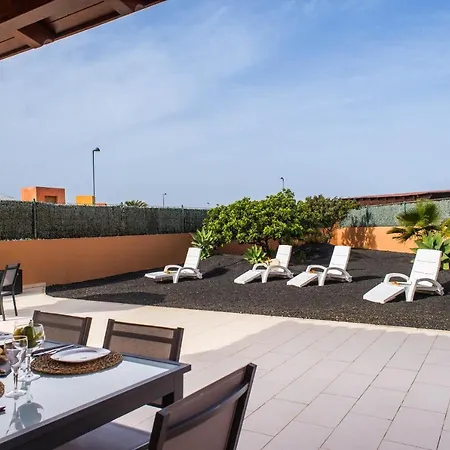 Joy Private Pool By Holidays * 科拉雷侯